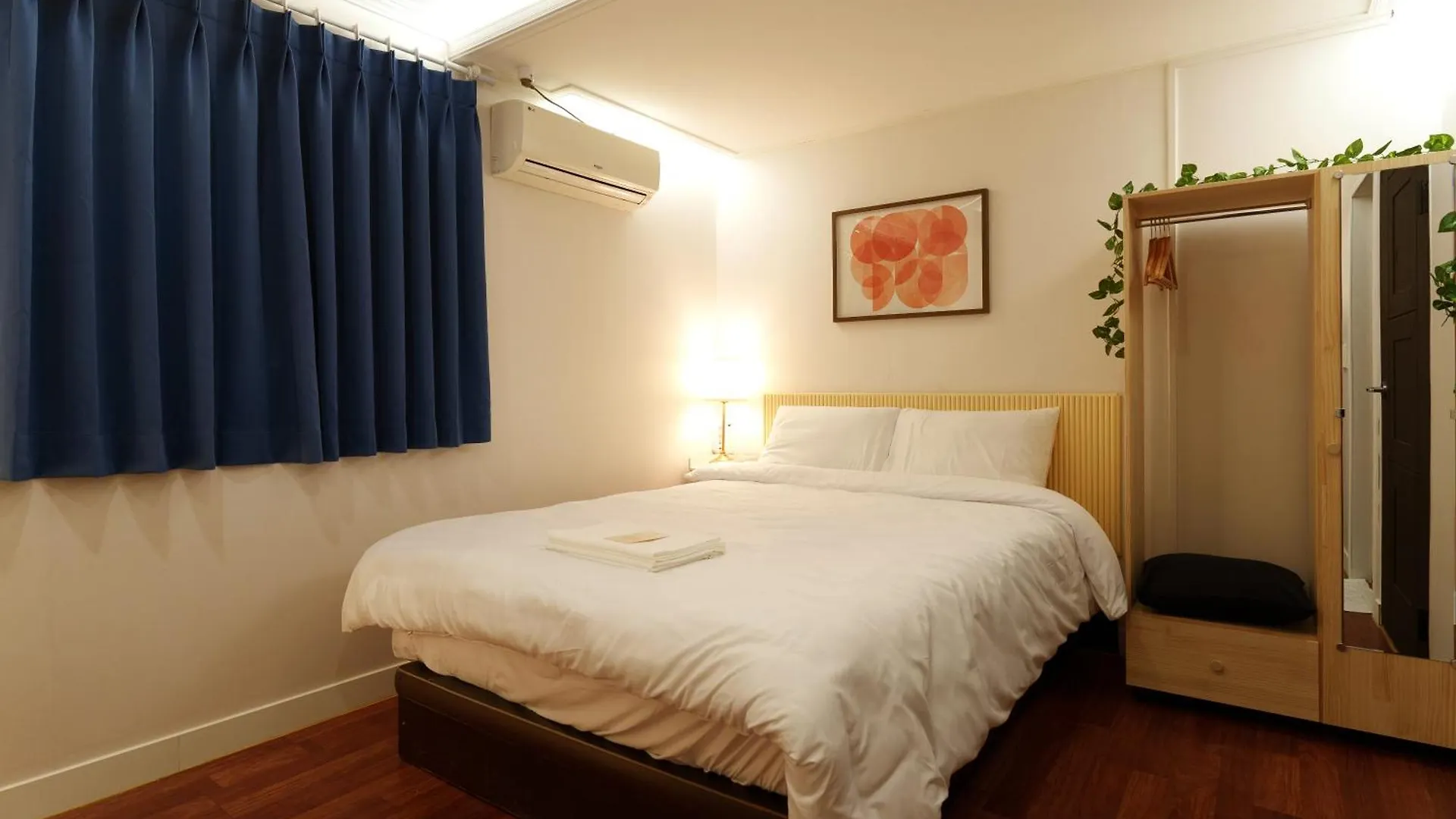 Busan Nstay Hotel